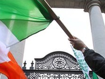 Η Ιρλανδία στο πόδι